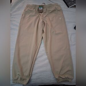 Kobe Bryant Beige NWT XL Joggers